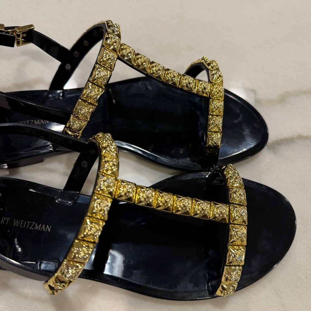Stuart Weitzman Jelly Sandals Size 8 Black Gold Embellishments - Picture 3 of 11